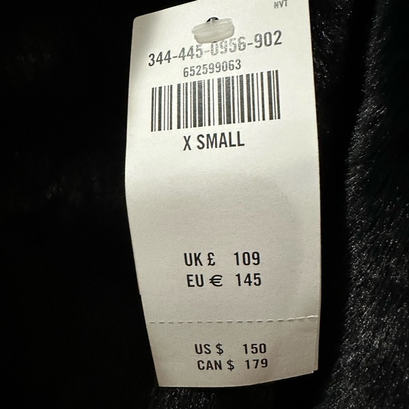 Hollister winter jacket - Picture 3 of 8